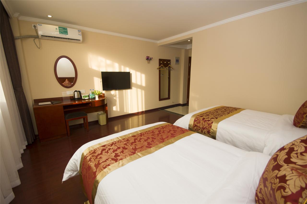 Greentree Inn Henan Qinyang Middle Huaifu Road Express Hotel Exteriör bild