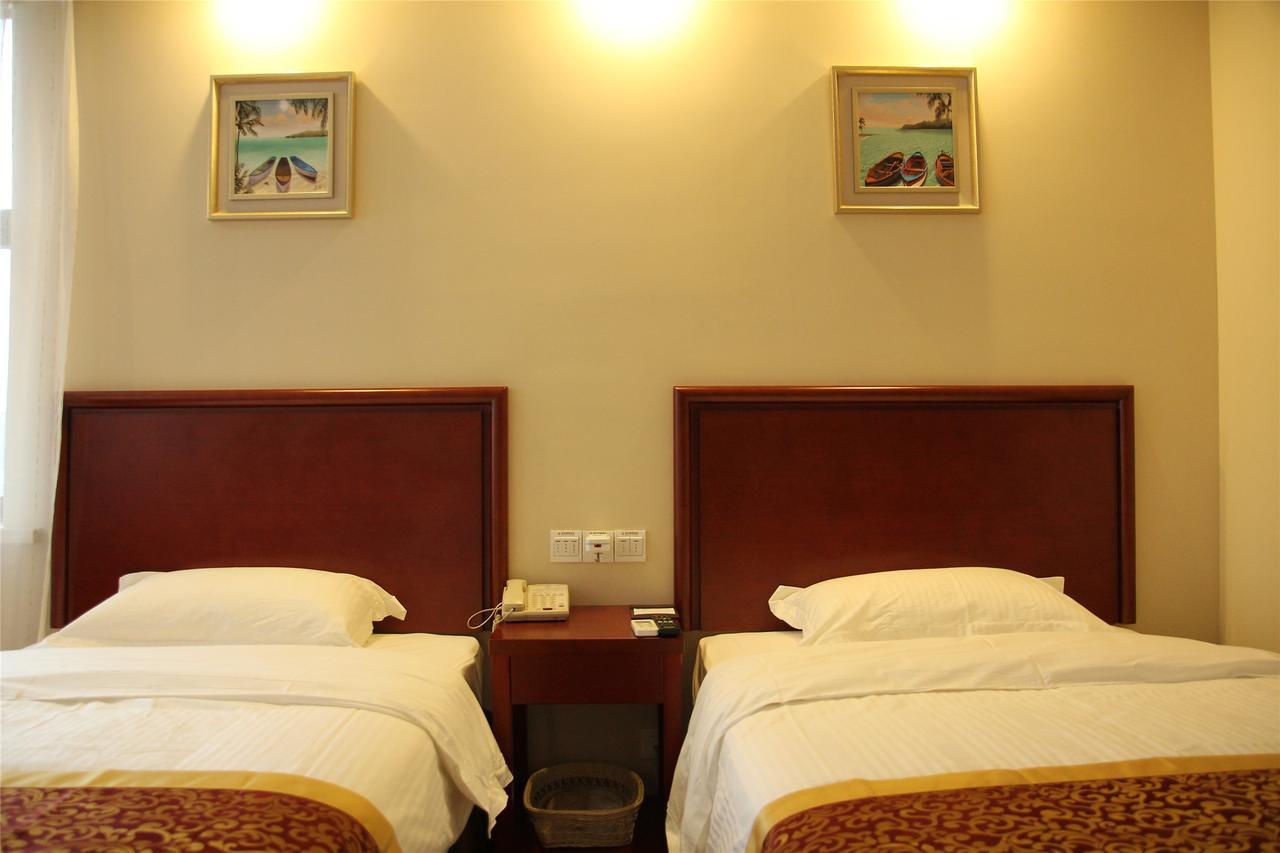 Greentree Inn Henan Qinyang Middle Huaifu Road Express Hotel Exteriör bild