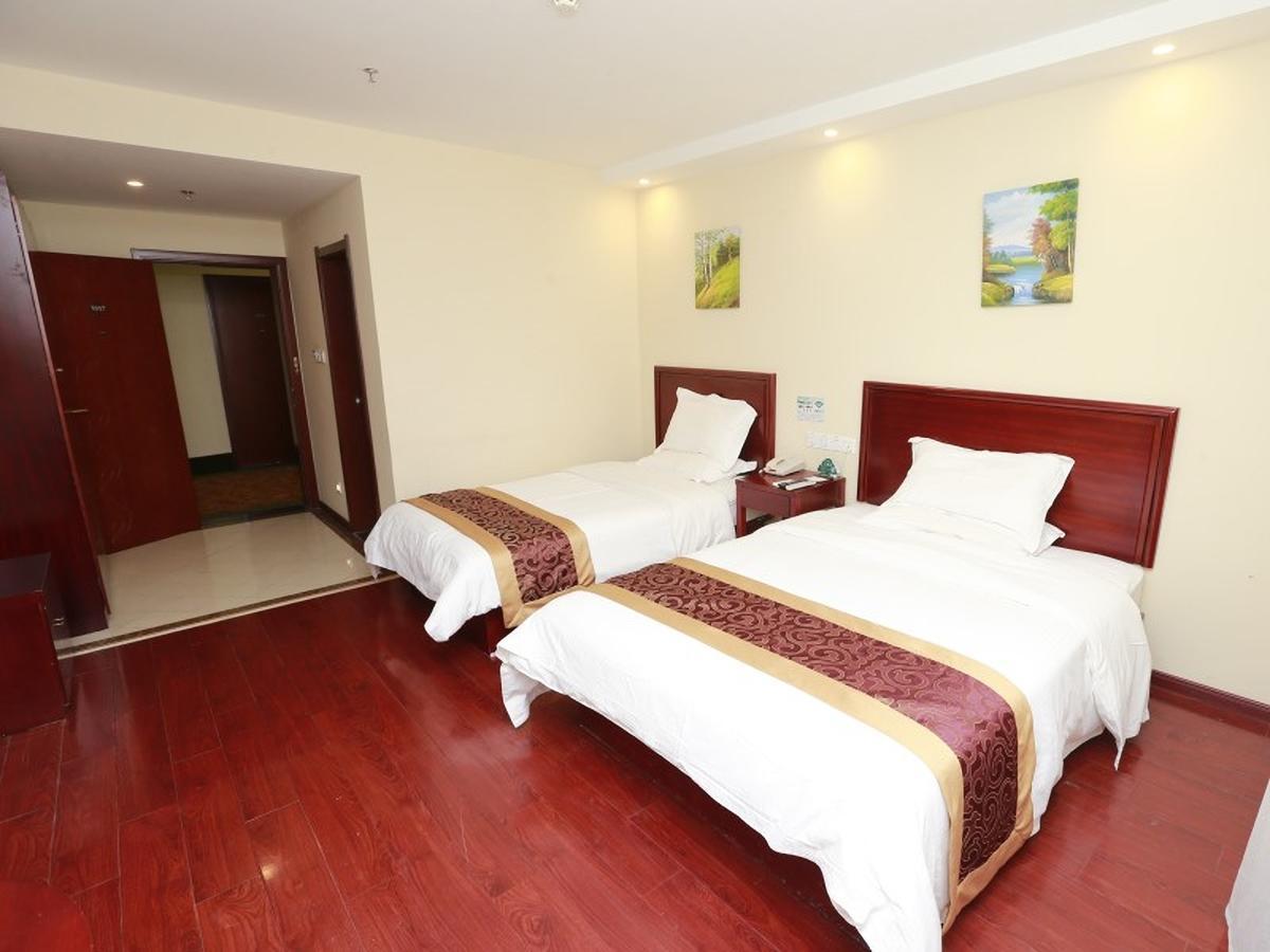 Greentree Inn Henan Qinyang Middle Huaifu Road Express Hotel Exteriör bild