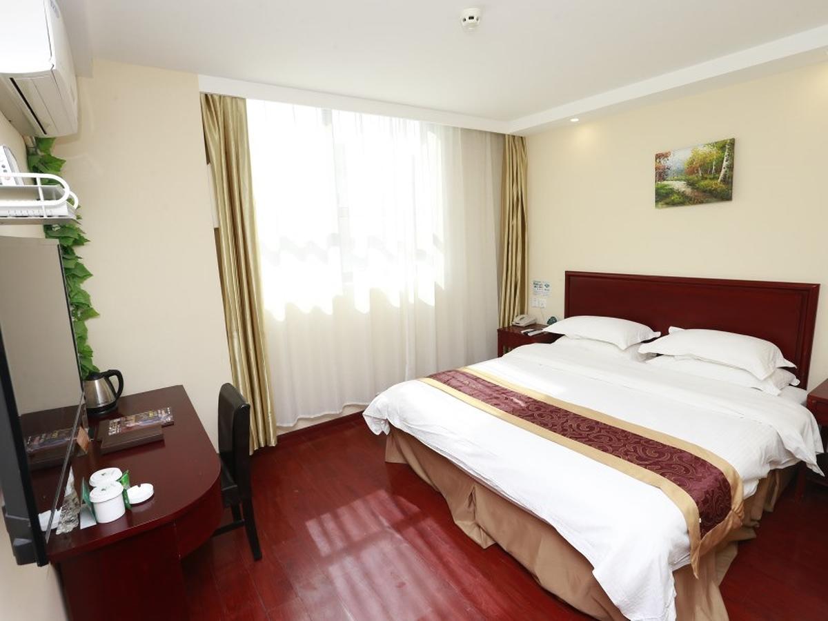 Greentree Inn Henan Qinyang Middle Huaifu Road Express Hotel Exteriör bild
